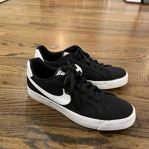 Nike Court Royale AC Canvas Shoe (Womens 11)